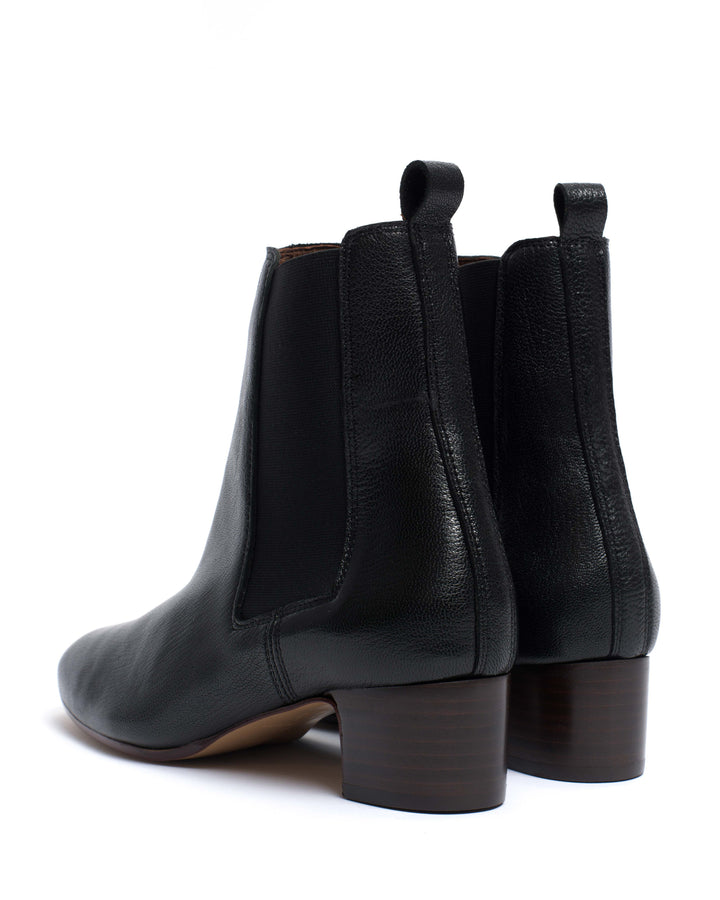 Boots Grained Goat Black AW25