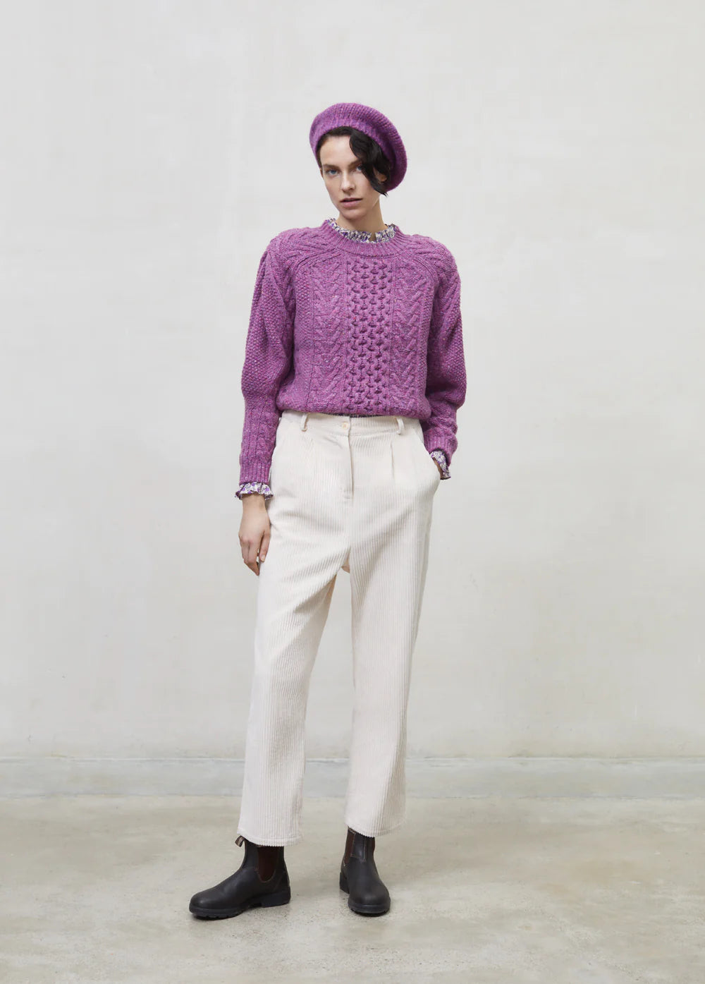 Pull Tirso Woman