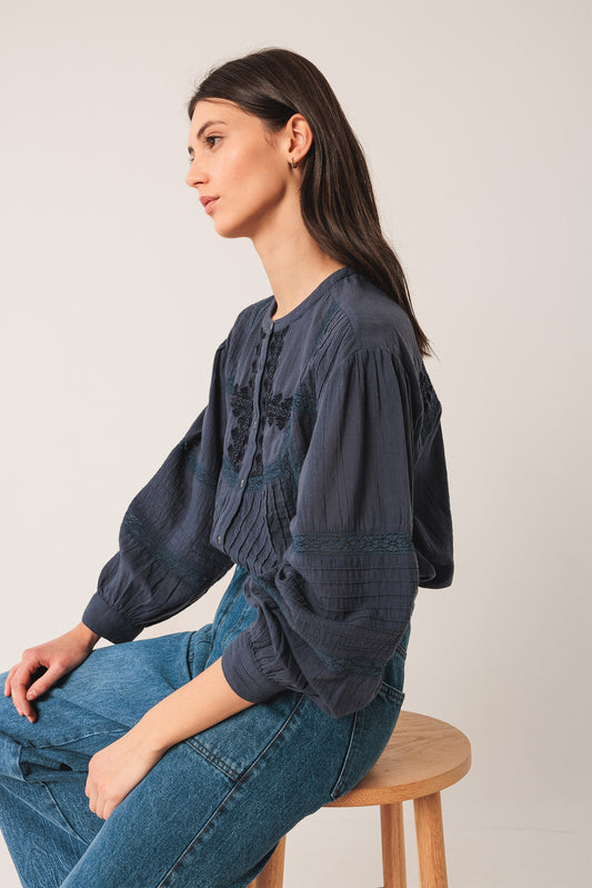 CHEMISE BRODÉE ETHNIQUE