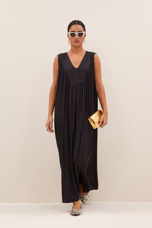 Robe Ulla Satin – vue face (Jet Black)