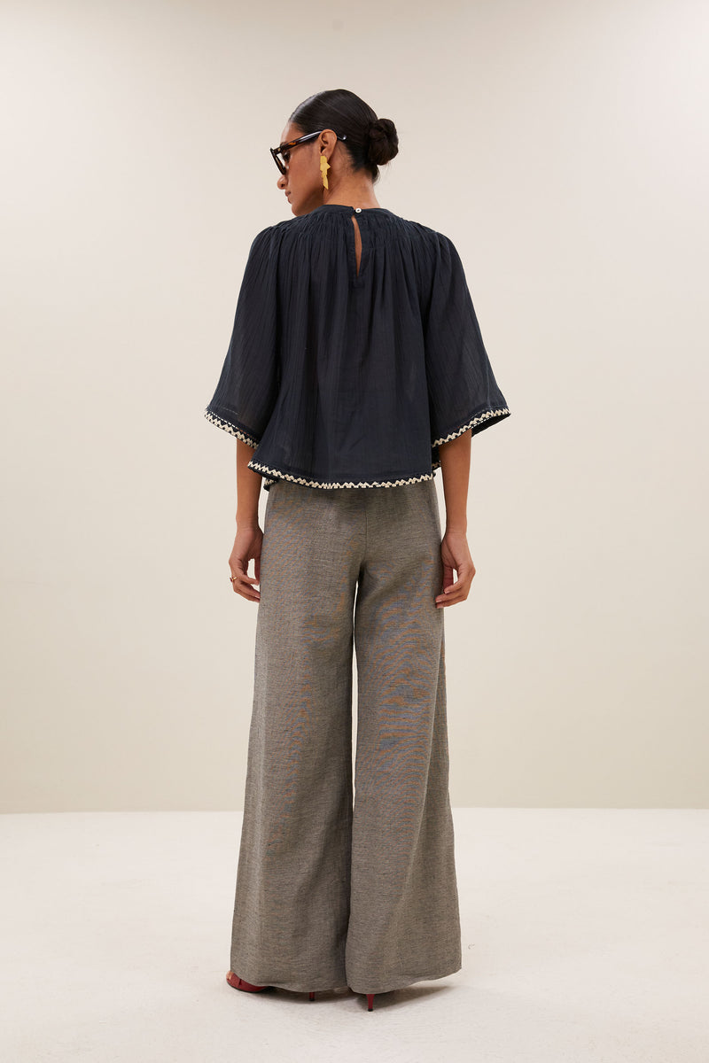 Blouse Emmi Embroidery - Charcoal
