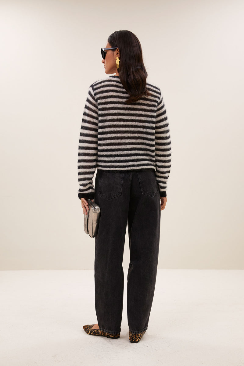 Pull Gwen  I Black White Stripe
