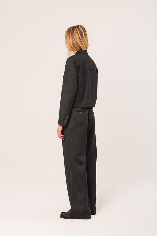 VESTE CROP À REVERS